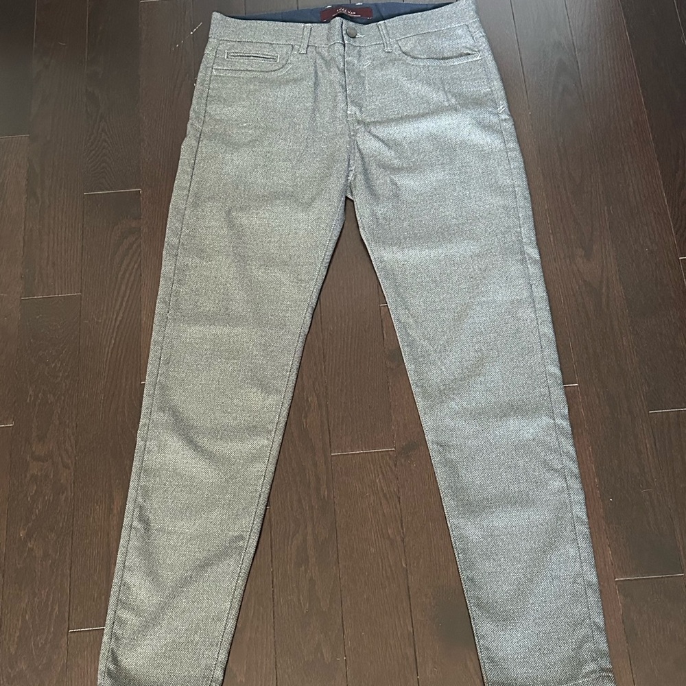 Zara Men’s Light Gray Pants Trousers with Star Detail Size 31